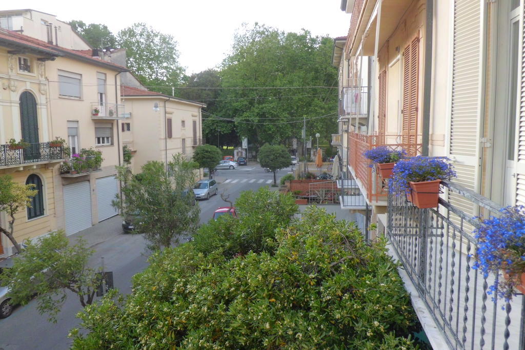 Hotel Villa Morgana Viareggio Kültér fotó